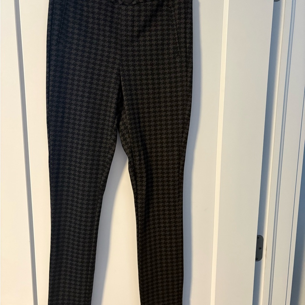 Le Chateau Black Skinny Pants